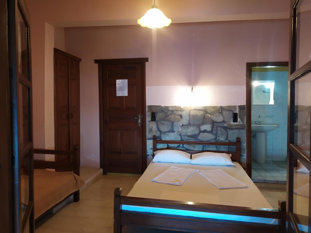 Triple Studio Room With The Most Beatifull View In Mylopotamos Tsagkarada Eksteriør billede